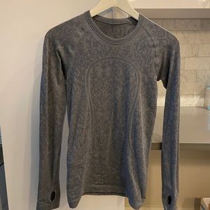 Lululemon Swiftly Tech Long Sleeve Grey Paisley